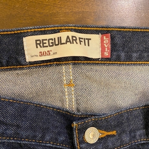 Levis 505 42x32 Regular Fit Dark Wash Jeans Straight Leg 100% Cotton Nice Cond! - Picture 9 of 11